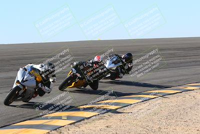 media/Jan-14-2024-SoCal Trackdays (Sun) [[2e55ec21a6]]/Bowl (11am)/